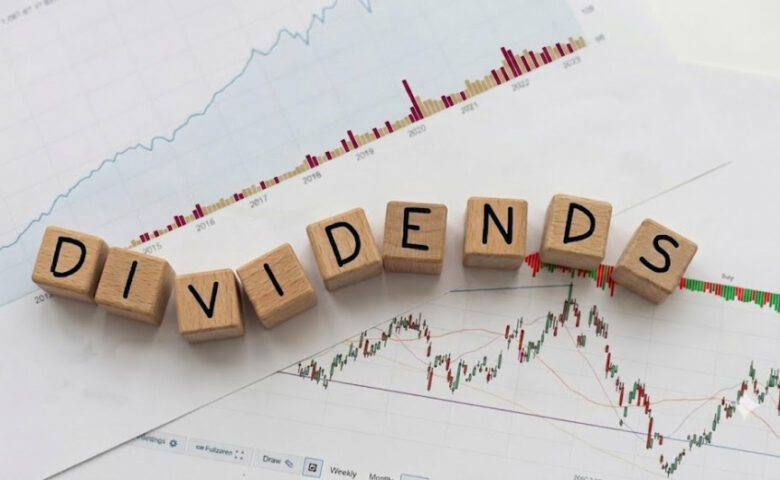 Salary or Dividends in 2026/27? How the Dividend Tax Hike Changes Your Strategy