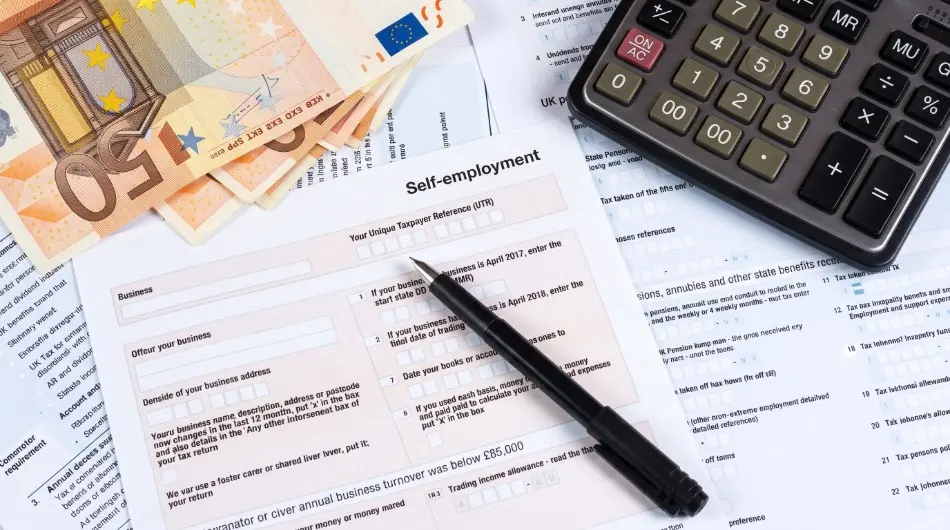 How UK Self-Employed Individuals Pay Self Assessment Tax